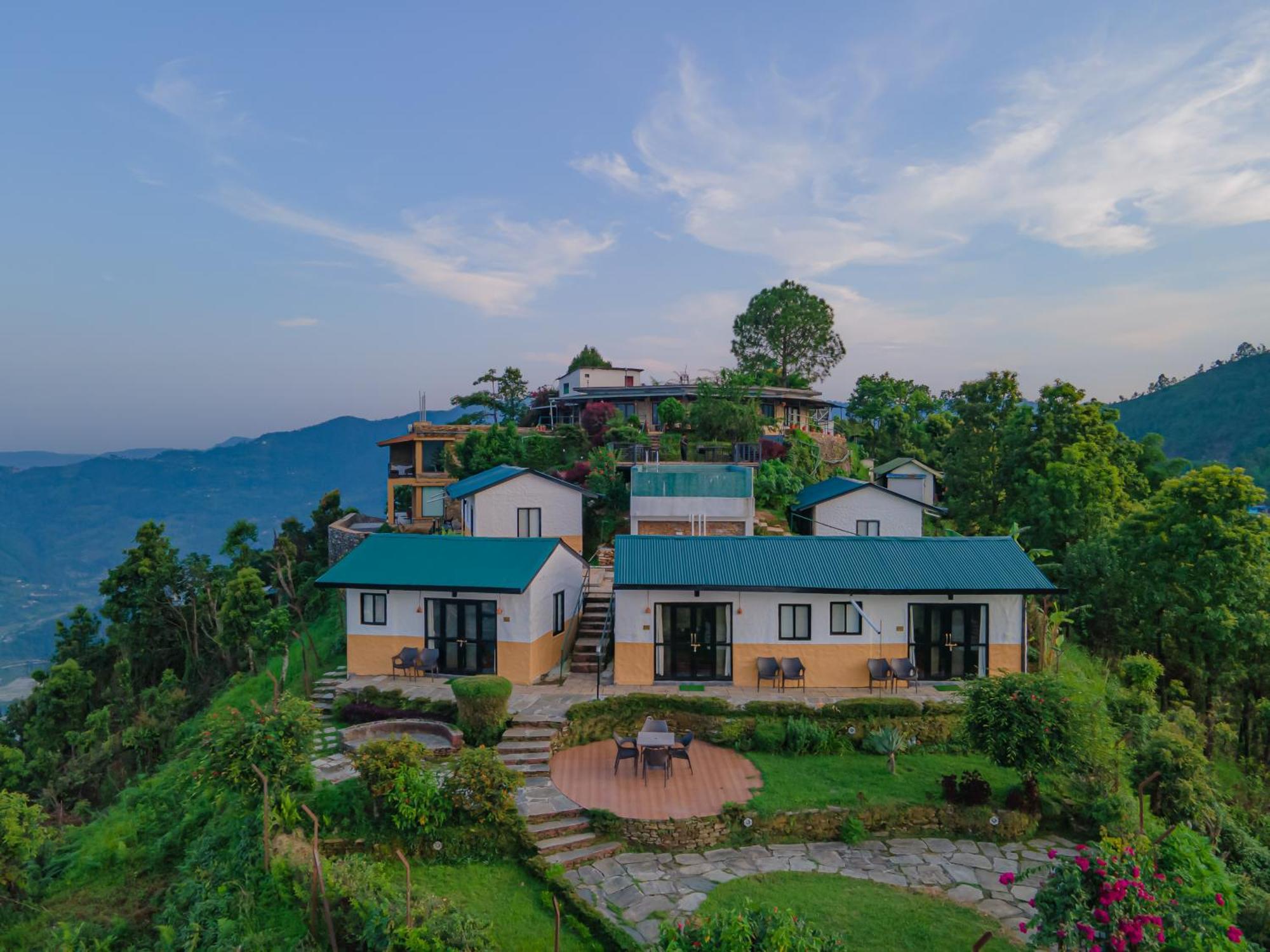 Raniban Retreat Hotel Похара Екстериор снимка