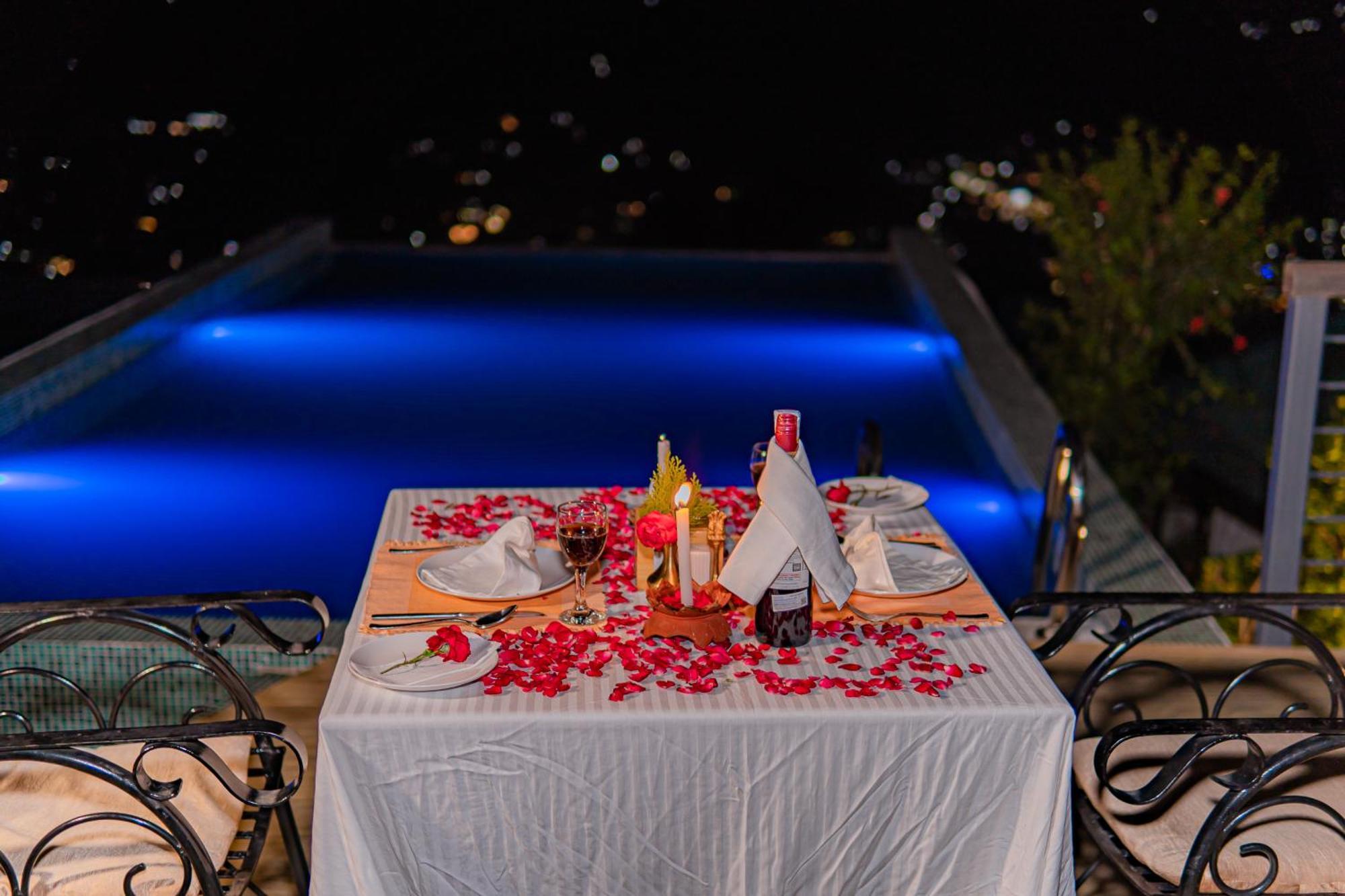 Raniban Retreat Hotel Похара Екстериор снимка