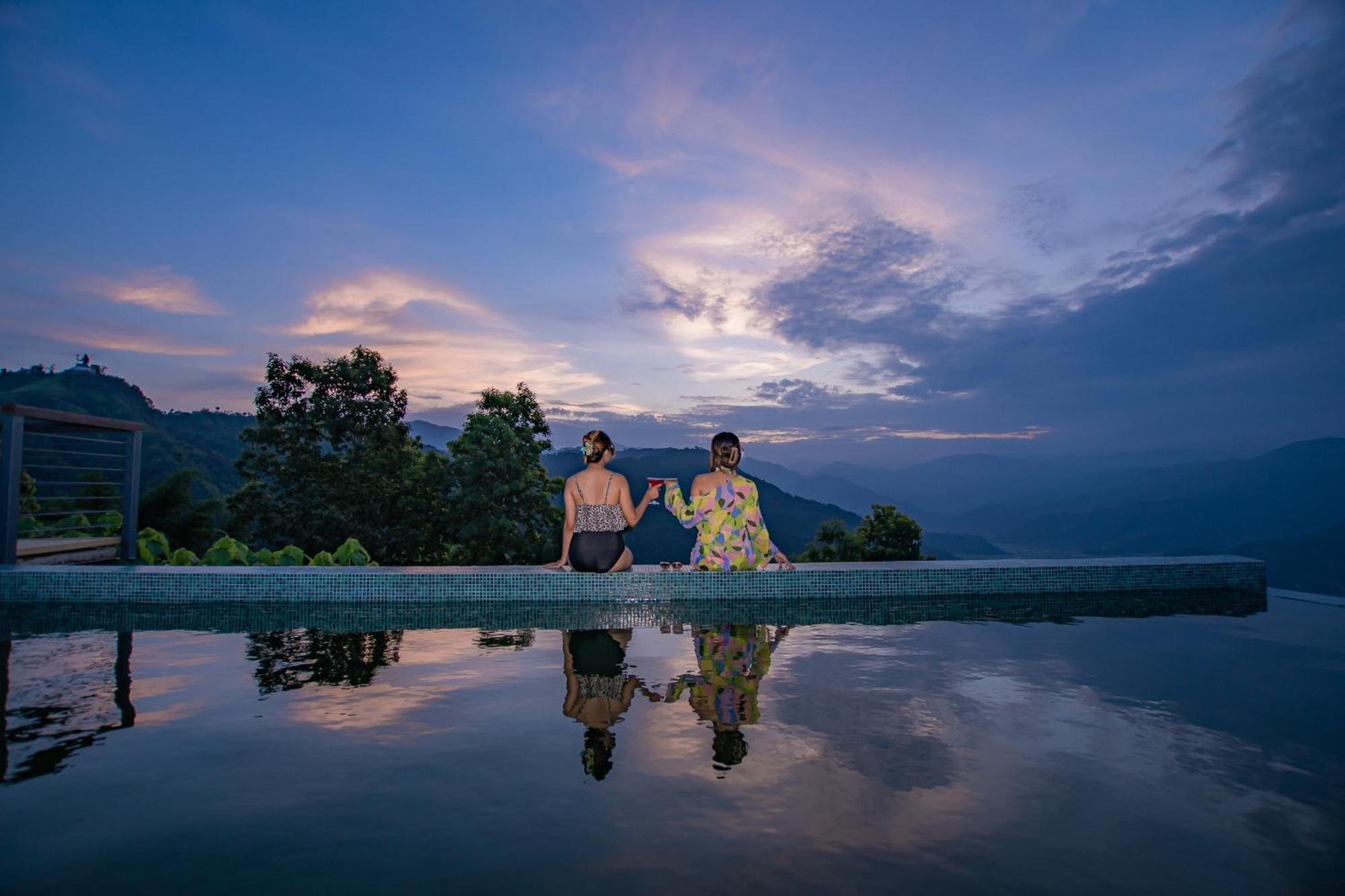 Raniban Retreat Hotel Похара Екстериор снимка